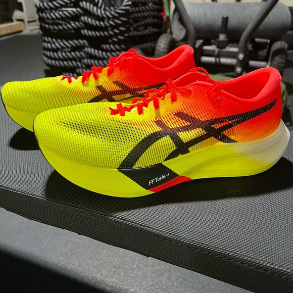 ASICS Metaspeed Edge Paris - Picture 1 of 6